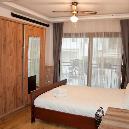 Lovely And Comfy Flat Near Sea In Karsiyaka, Izmir *